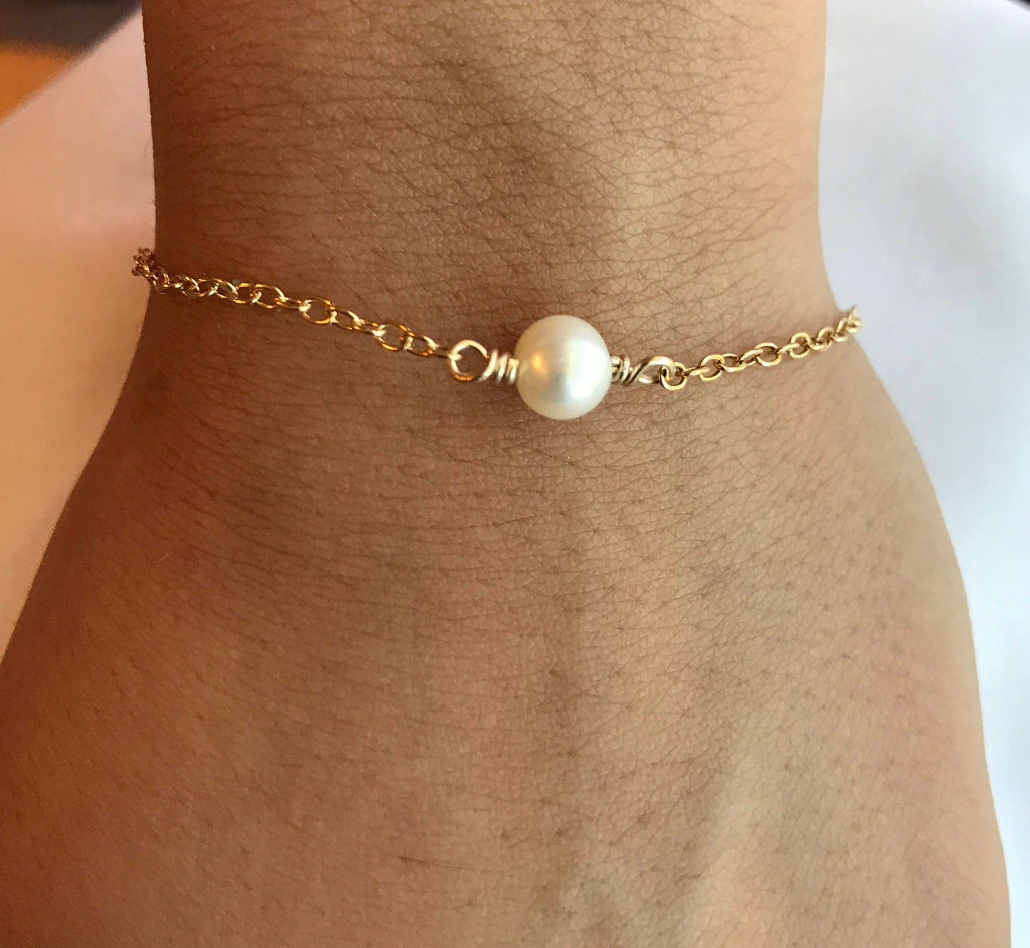 Gold Freshwater Pearl Bracelet,Baby Pearl Bracelet,Dainty Pearl Bracelet,Bracelets for Baby Kids Child Infant Toddler Flower Girl Jewelry