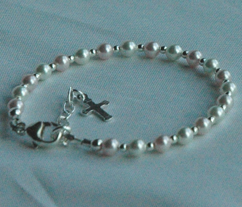 Pink Pearl Initial Children Bracelet,Flower Girl Pearl Bracelet,Baptism Bracelet,Personalized Pink Pearl Bracelet,First Communion Bracelet
