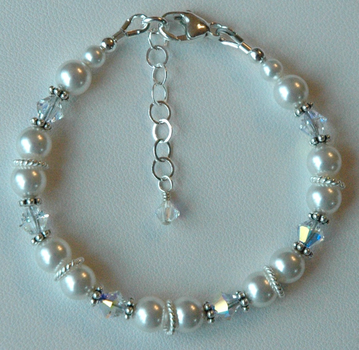 Baby Girl First Pearl Bracelet,Flower Girl Pearl Bracelet,Junior Bridesmaids Pearl Bracelet,Custom Little Girl Pearl Bracelet,Pearl Bracelet