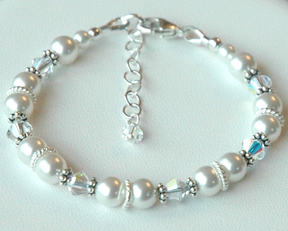 Baby Girl First Pearl Bracelet,Flower Girl Pearl Bracelet,Junior Bridesmaids Pearl Bracelet,Custom Little Girl Pearl Bracelet,Pearl Bracelet