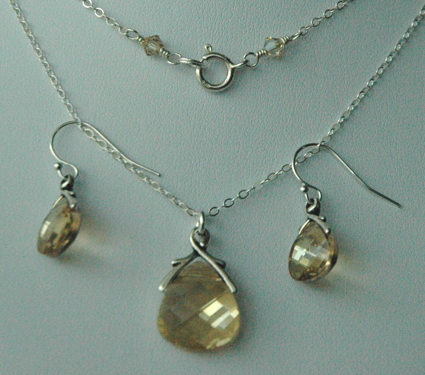 14Kt Gold Filled PRESTIGE Crystal Golden Shadow Briolette Pendant Necklace Earrings-Set,Bridesmaids Jewelry,Bridesmaid Set-Gold Neckace Set