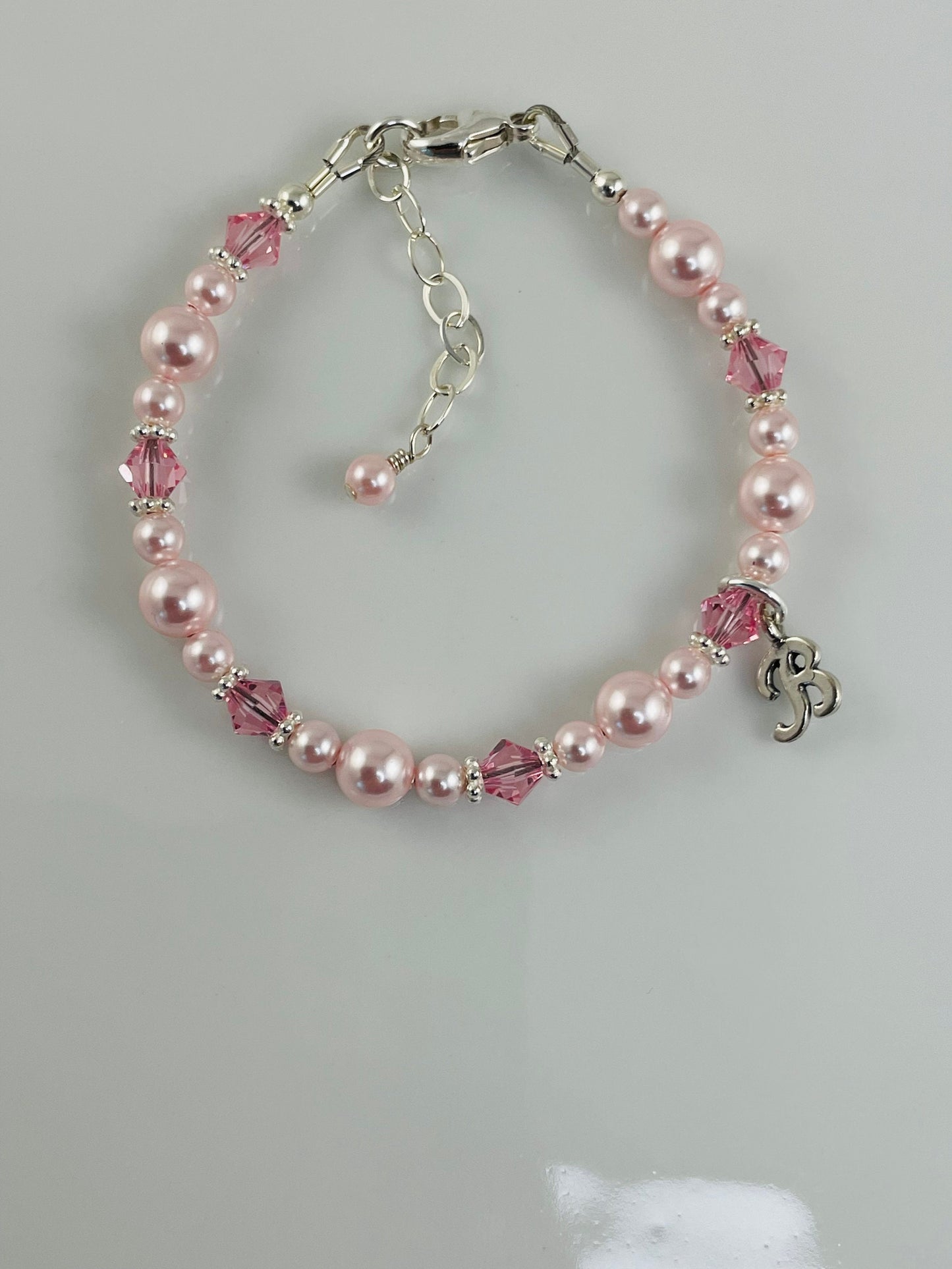 Personalized Baby Pink Pearls Initial Bracelet,Flower Girl Pearl Bracelet,Initial pearl Bracelet,Pink Pearl Bracelet, Twin ID Girls Bracelet