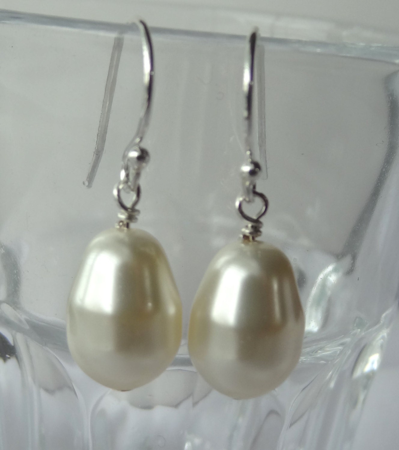 Crystal Pearl Leaves Cap Earrings,Bridesmaid Pearl Earrings,Pearl Earrings,Flower Pearl Earrings,Leaves Dangle,Bridal Wedding Pearl Earrings
