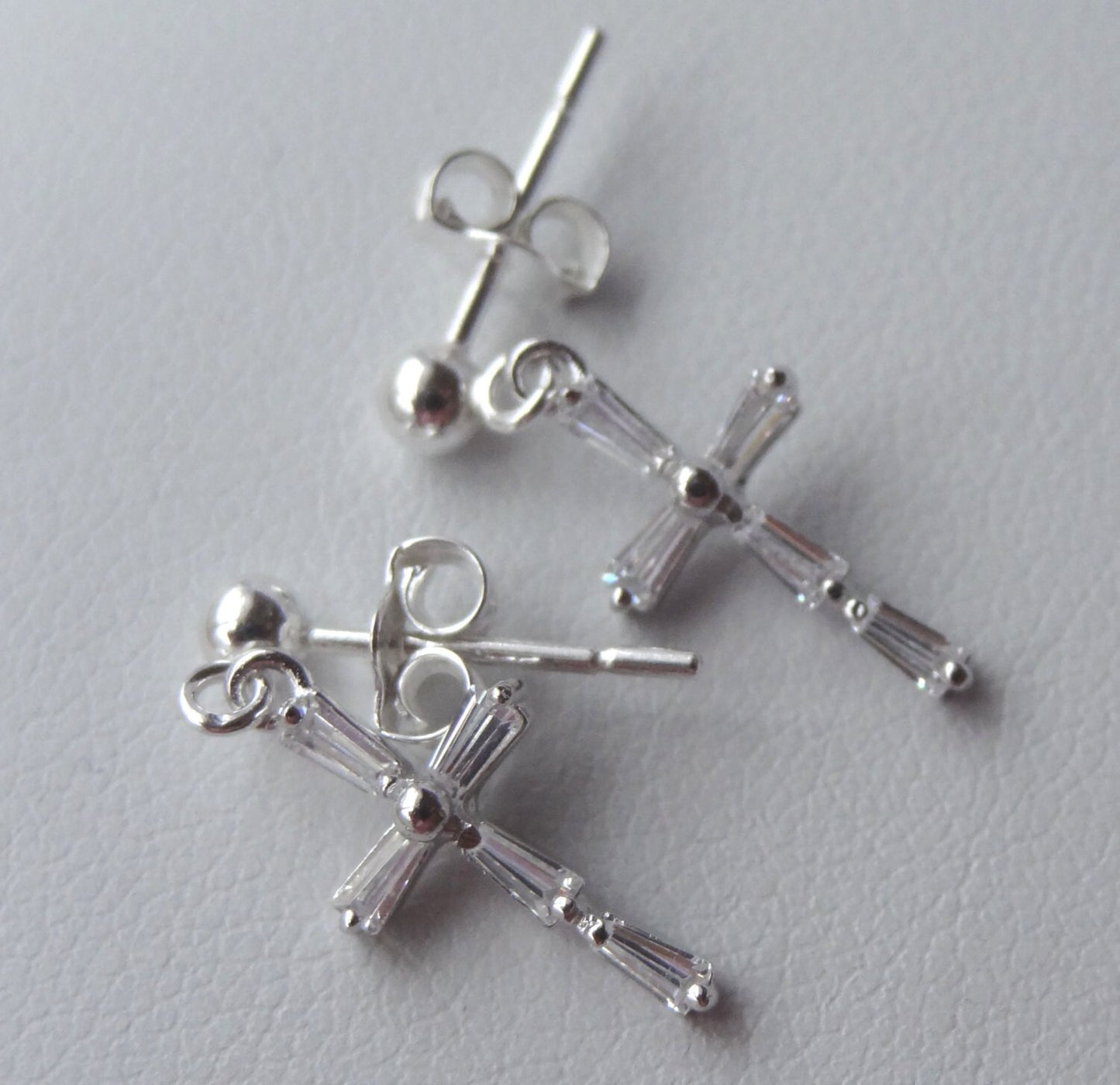 Sterling Silver Cubic Zirconia Cross Hoops Round,First Communion Cross Earrings,Confirmation Cross Earrings,Cross Hoop Earrings for Girls