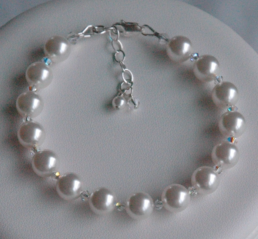 Simple Crystal Pearl Initial Children Bracelet,Little Girl Pearl Bracelet,Toddler Pearl Bracelet,Flower Girl Pearl Bracelet,Baby Jewelry