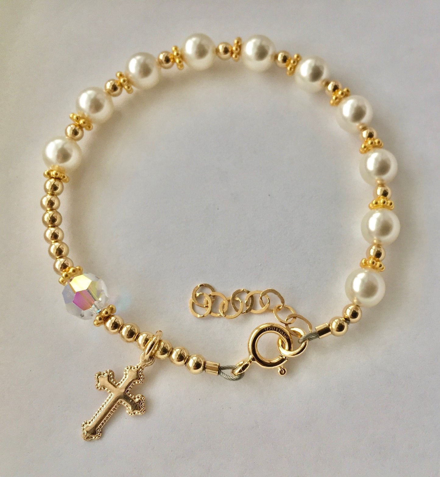 Rosary Pearl Bracelet,Gold Pearl Rosary Bracelet,Gold Cross Bracelet,First Communion Gold Bracelet,Baptism Rosary Pearl Bracelet Chaplet