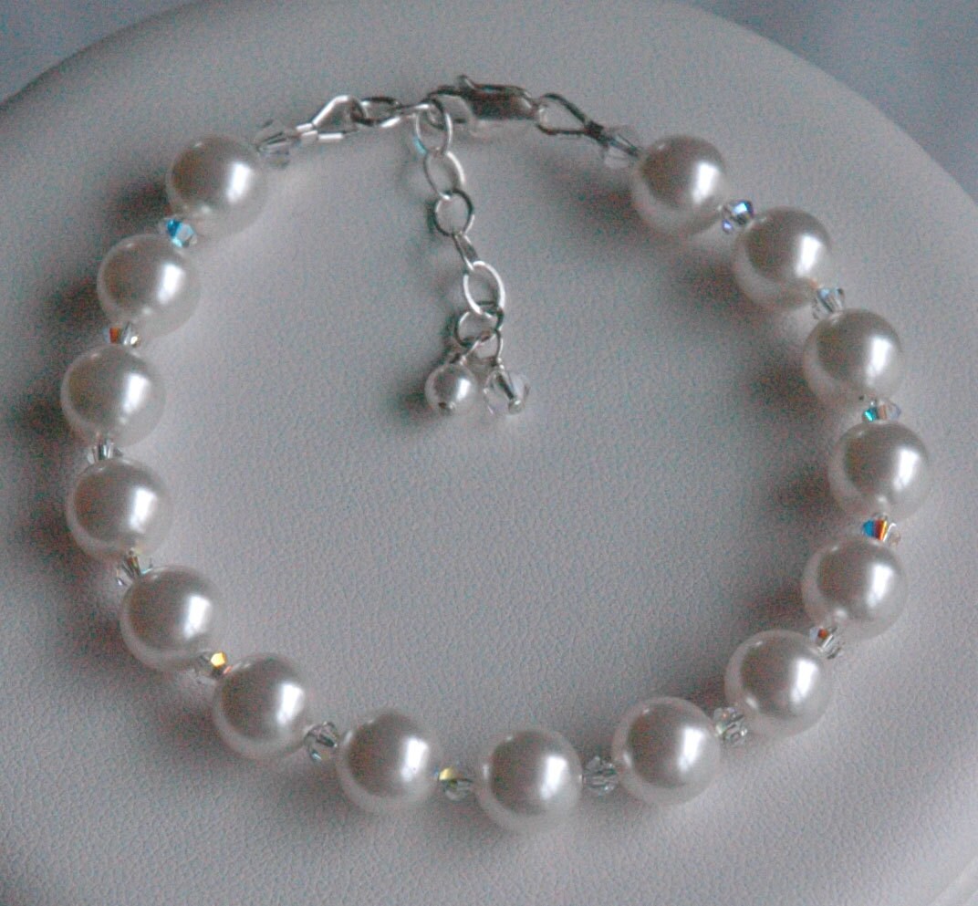 Simple PRESTIGE Crystal Pearl Bracelet,Bridesmaids Gift Bracelet,Wedding Pearl Bracelet,Bride Pearl Bracelet,Bridal Pearl Crystal Bracelet