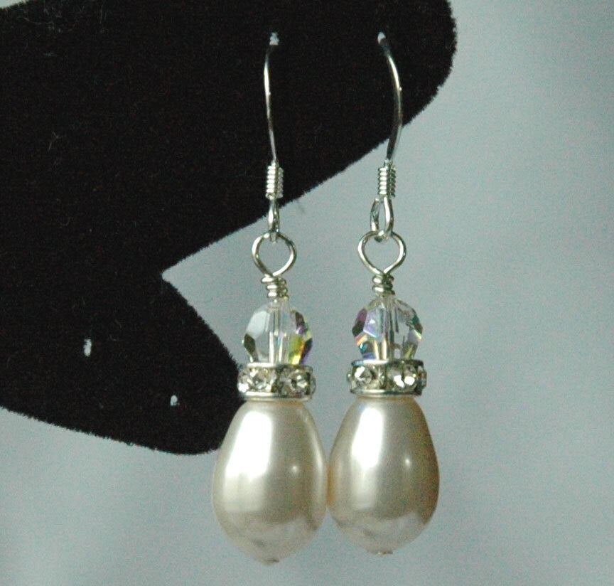 Bridal Tear Drop Pearl Dangle Earrings,Bridesmaid Set Earrings,Bridesmaid Earrings,Bride Bridal Earrings, Simple Pearl Earrings