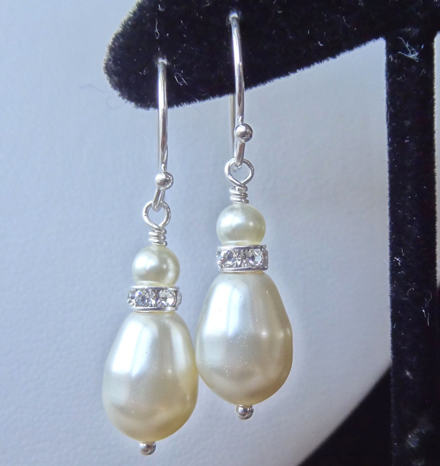 Bridal Tear Drop Pearl Dangle Earrings,Bridesmaid Set Earrings,Bridesmaid Earrings,Bride Bridal Earrings, Simple Pearl Earrings