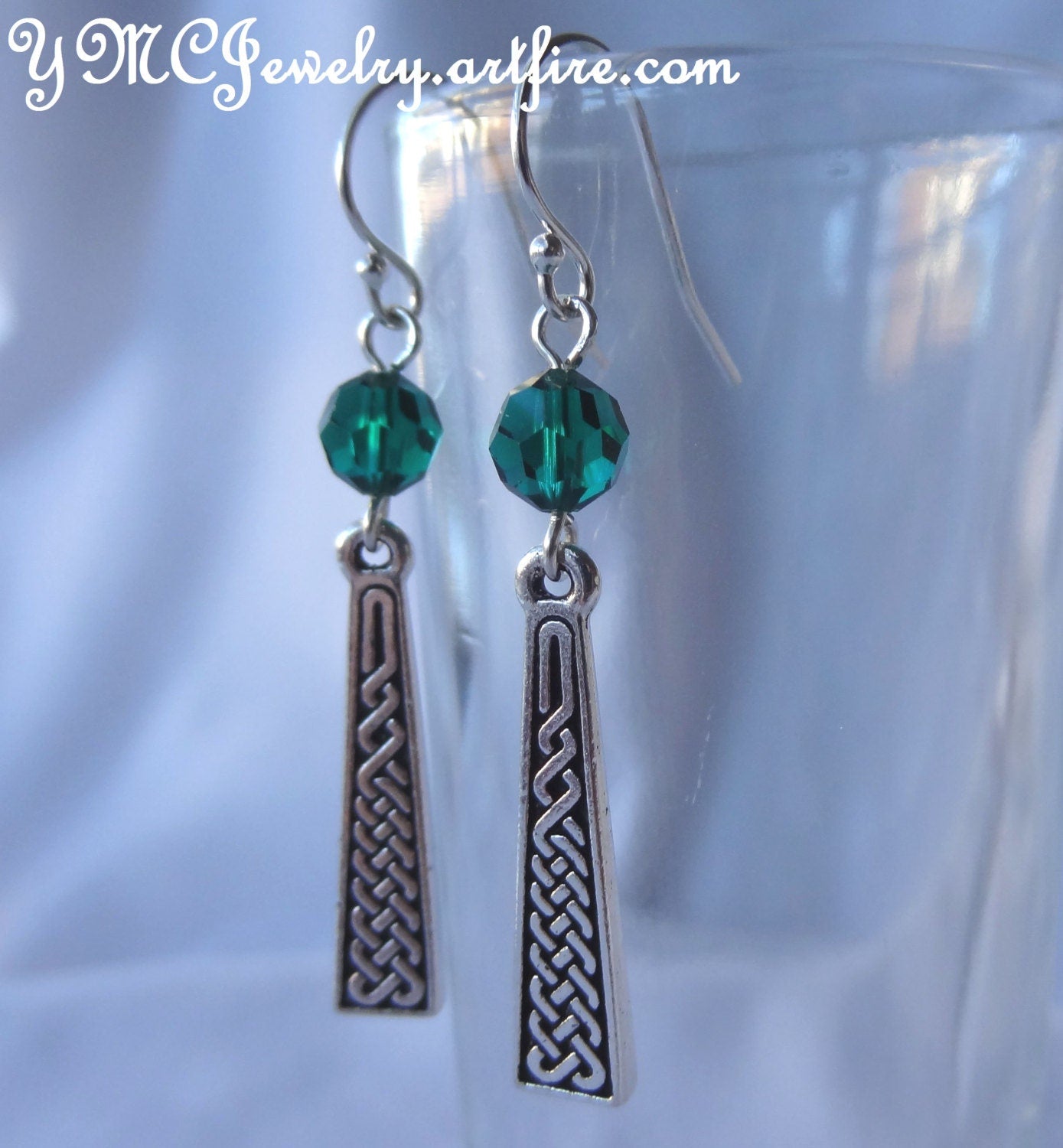 Sterling Silver Celtic Green Earrings,Celtic Dangle,Irish Earrings,St. Patrick's Day,Dainty Celtic Earrings,Celtic Earrings,Green Earrings